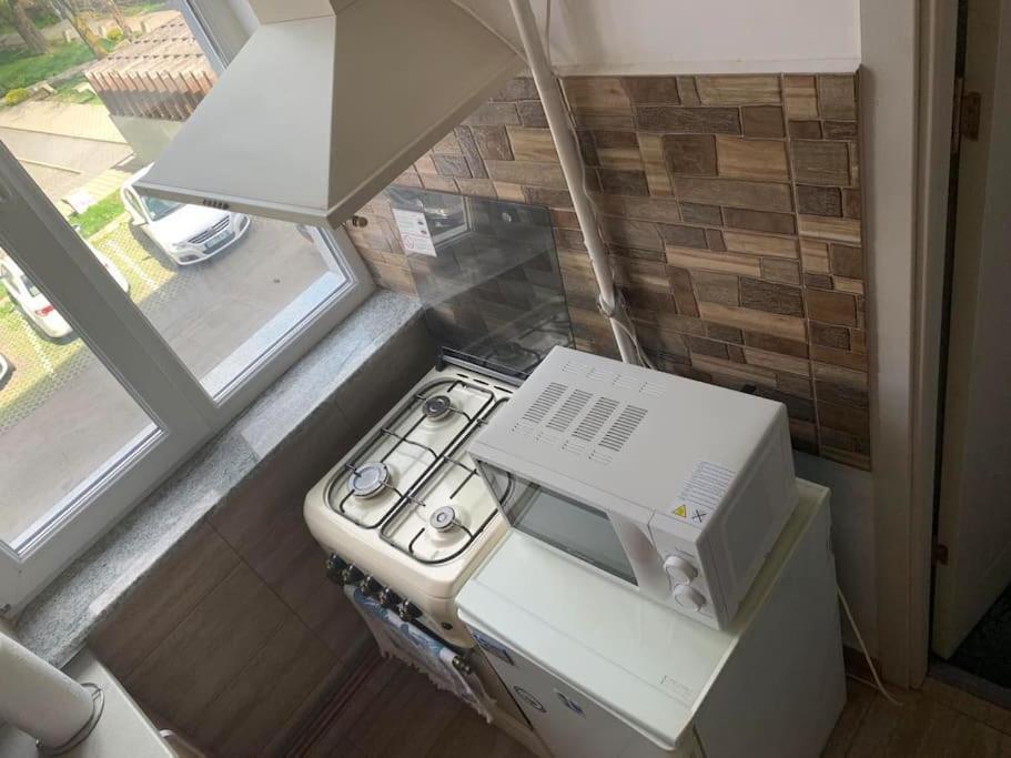 Cozy Flat Apartment Pitesti Bagian luar foto